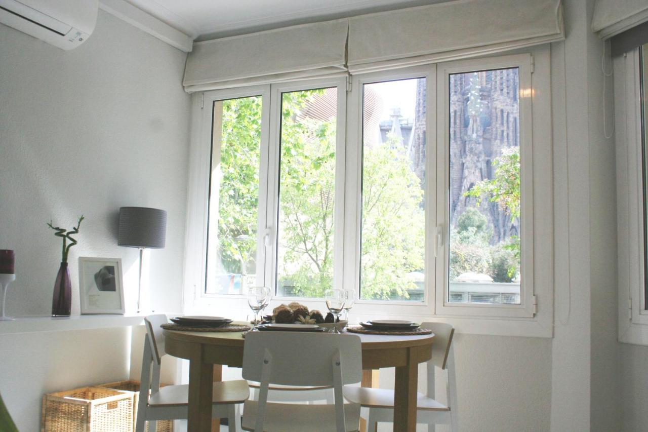 Apartment Carrer Lepant Barcelona Exterior photo